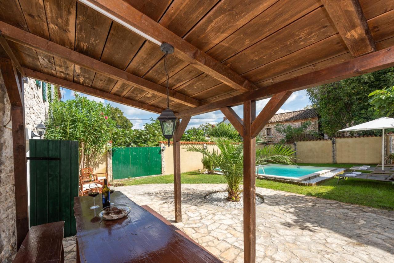 Villa Casa Stifanici Baderna Esterno foto
